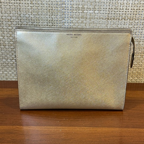 henri bendel Handbags - Henri Bendel New York West 57th Metallic Gold Saffiano Leather Cosmetic Clutch